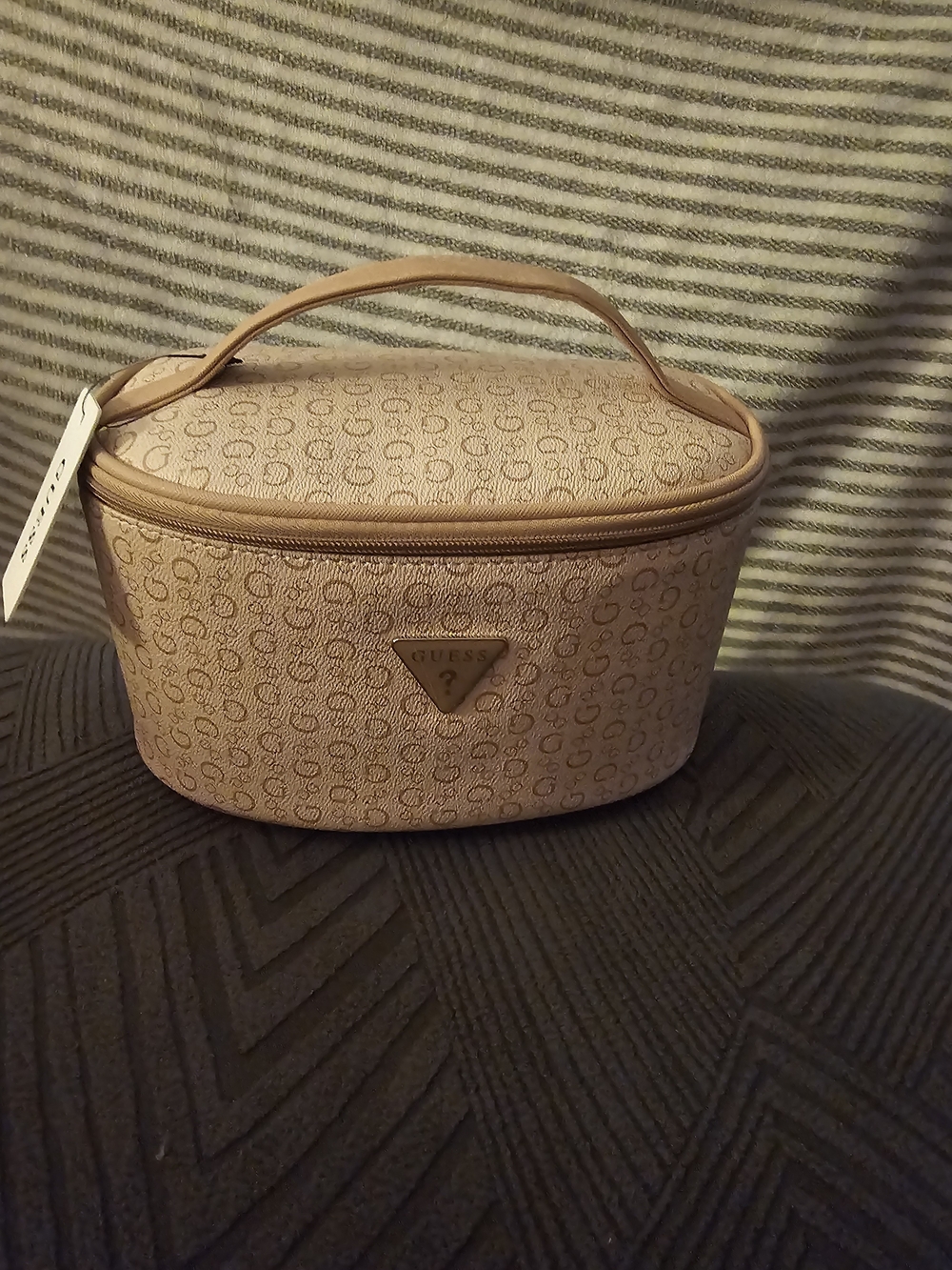 NWT Guess Monogram Travel Cosmetic Bag